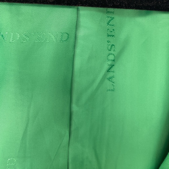 ☘️ Lands’ End fully lined swing rain jacket. Size M. 26” long, 20 in pit. Green - Picture 4 of 4